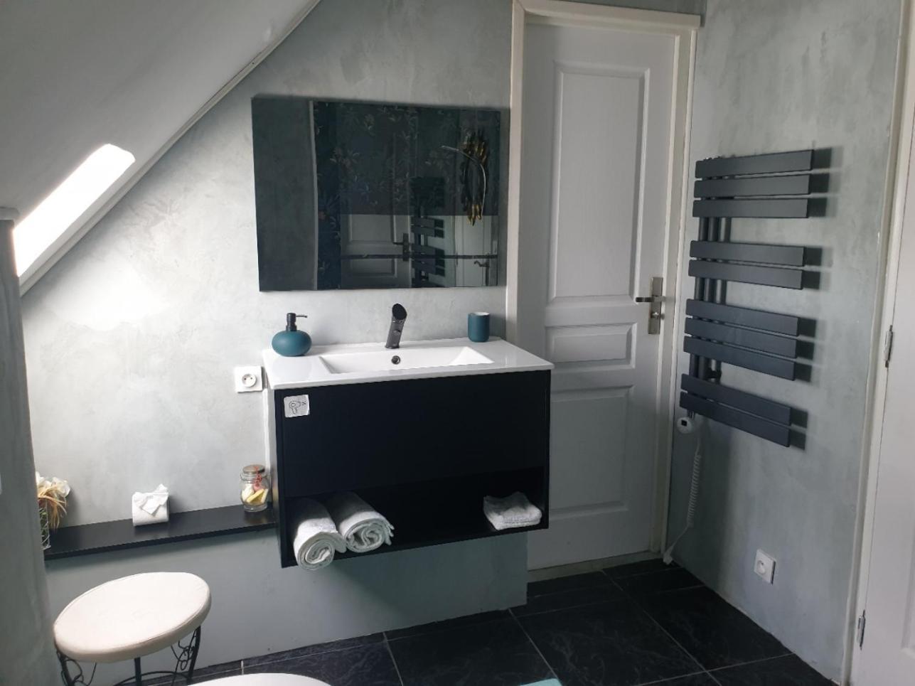 La Toulotte Chez Claire Et Christian Hotel Sancy-les-Provins Exterior foto